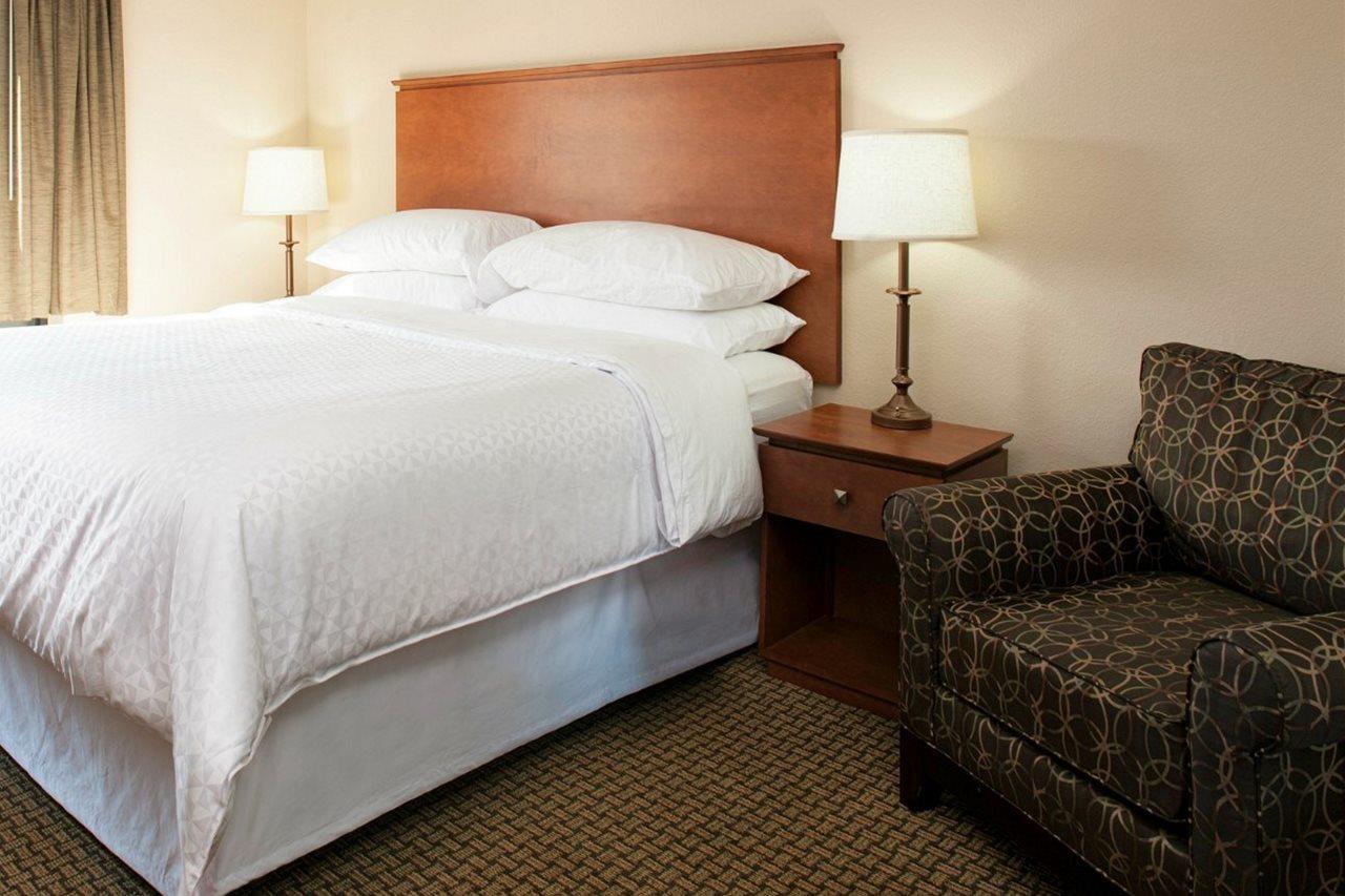 Four Points By Sheraton Fort Myers Airport Exterior foto