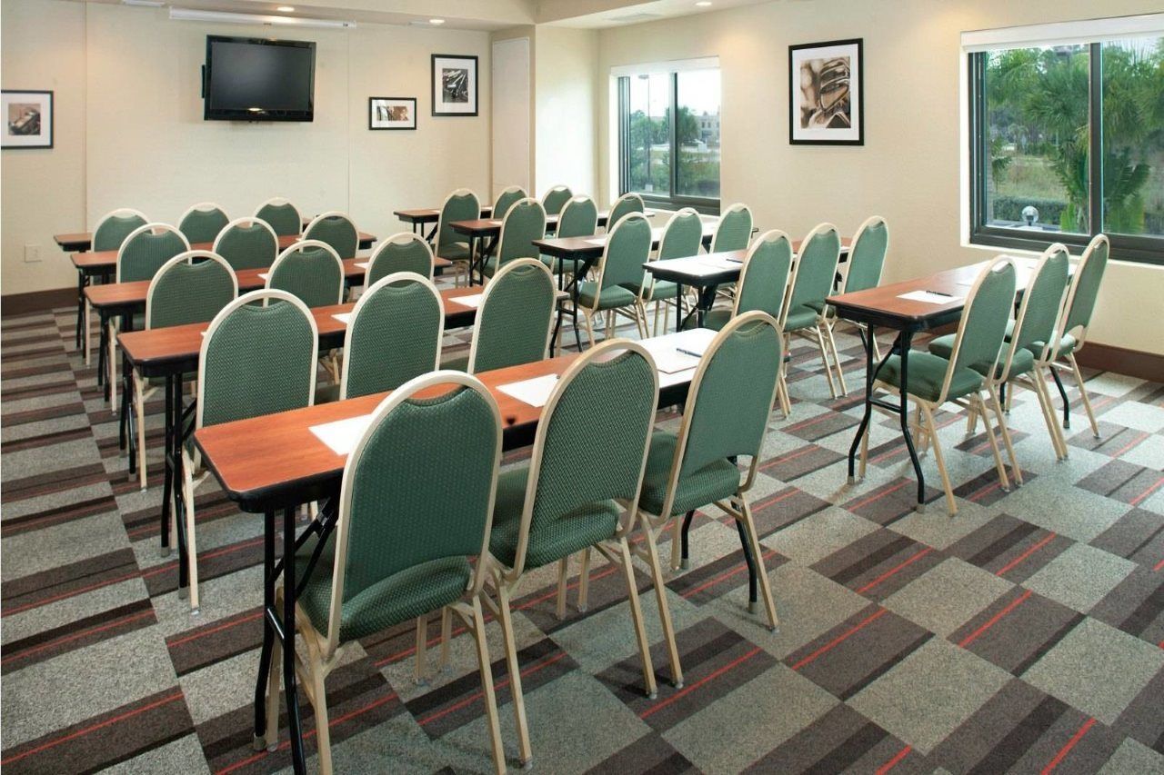 Four Points By Sheraton Fort Myers Airport Exterior foto